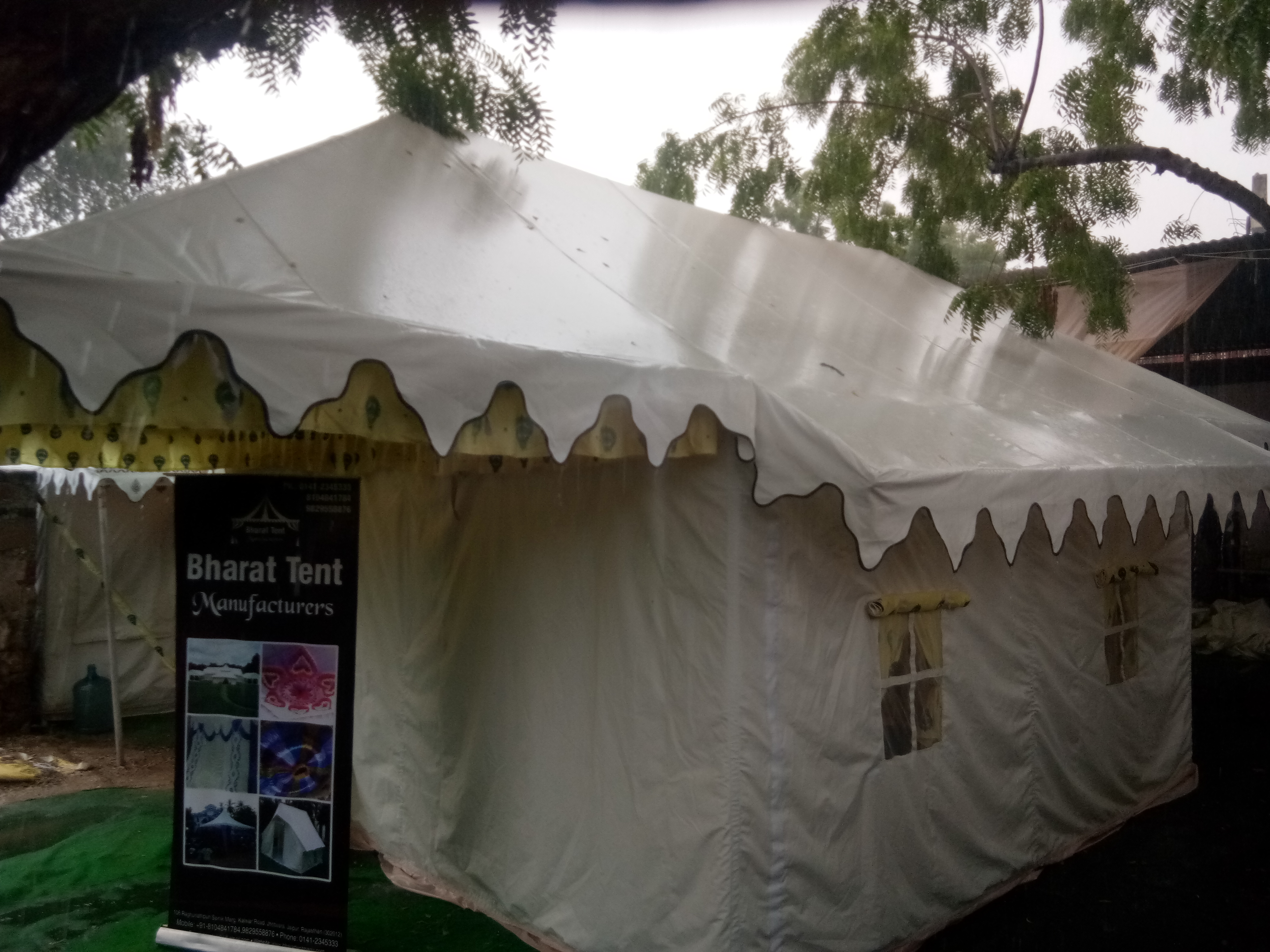 Best Swiss Cottage Tent Suppliers In Delhi Mumbai Jaipur